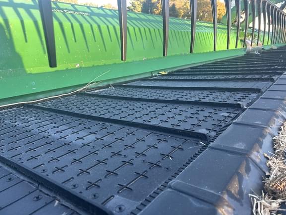 Image of John Deere RD40F equipment image 3