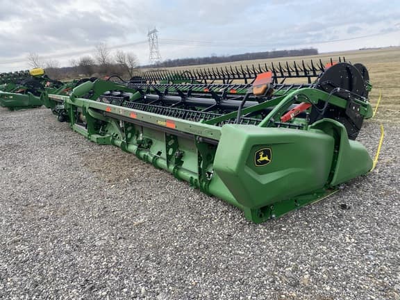 Image of John Deere RD45F equipment image 2