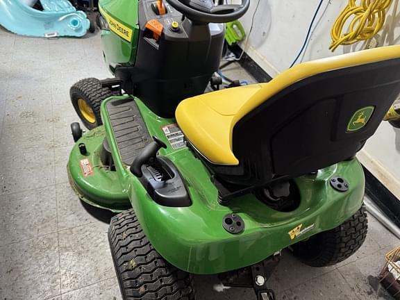 Image of John Deere S110 equipment image 3