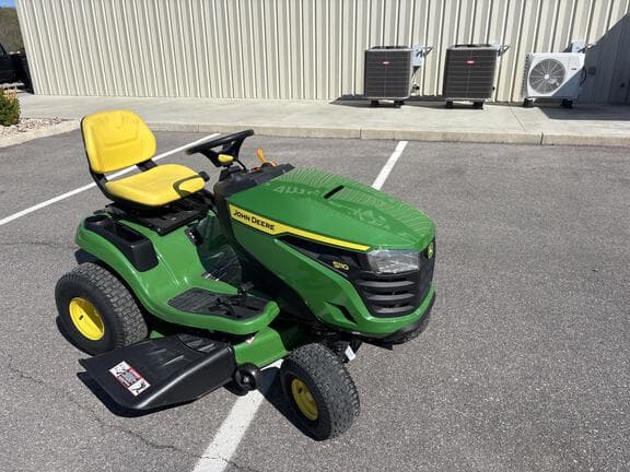 Image of John Deere S110 equipment image 1