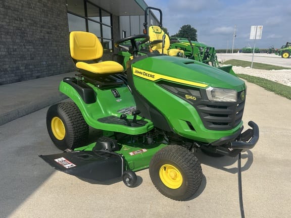 2024 John Deere S140 Equipment Image0