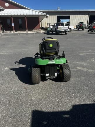 Image of John Deere S140 equipment image 2