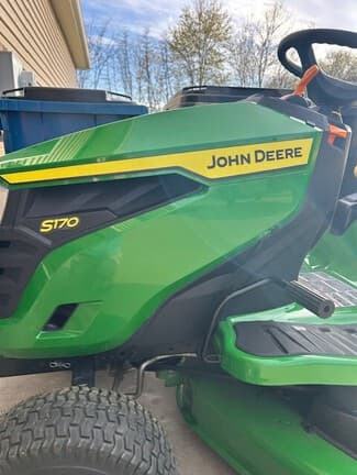 Image of John Deere S170 equipment image 3