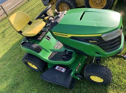Image of John Deere S220 equipment image 2