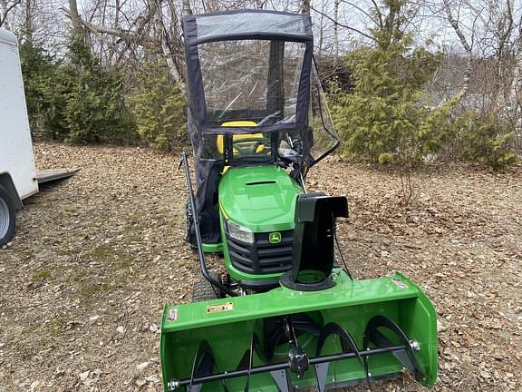 Image of John Deere S220 equipment image 2