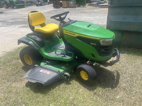 Image of John Deere S240 Primary image