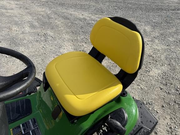 Image of John Deere S240 equipment image 4