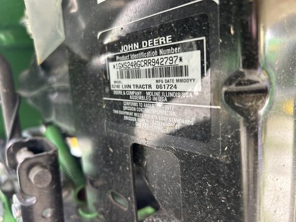 Image of John Deere S240 equipment image 1