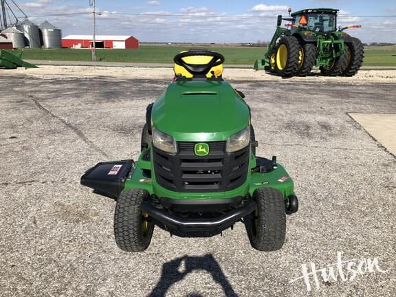 Image of John Deere S240 equipment image 3