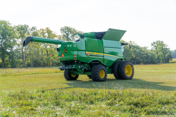 Image of John Deere S760 equipment image 4