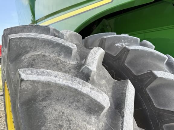 Image of John Deere S760 equipment image 4