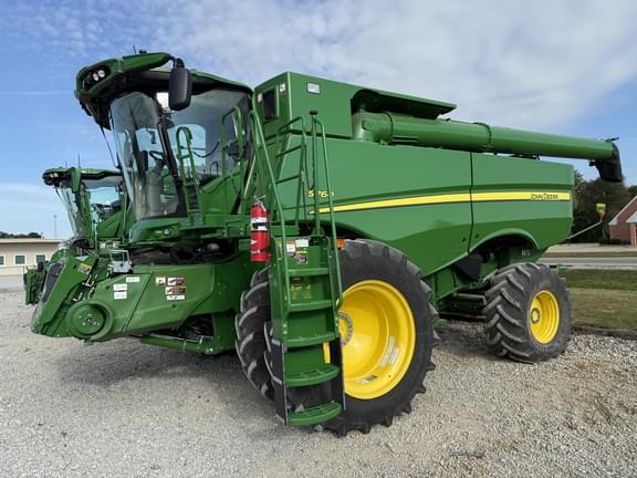 Image of John Deere S760 Primary image