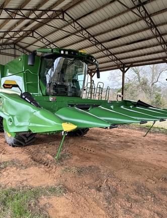 Image of John Deere S760 Primary image