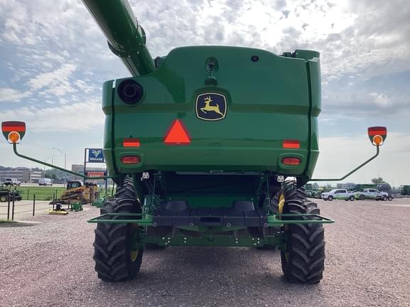 Image of John Deere S760 equipment image 4