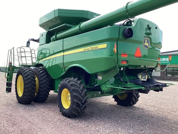 Image of John Deere S760 equipment image 3