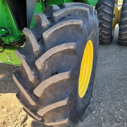 Image of John Deere S760 equipment image 4
