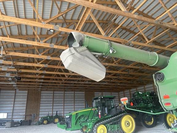 Image of John Deere S770 equipment image 4