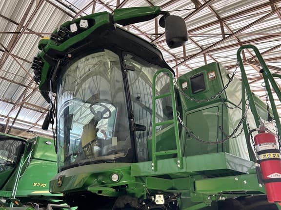Image of John Deere S770 Primary image
