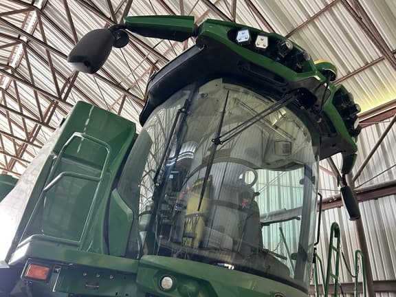 Image of John Deere S770 equipment image 3