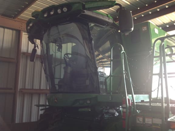 Image of John Deere S770 equipment image 2