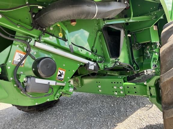 Image of John Deere S770 equipment image 4