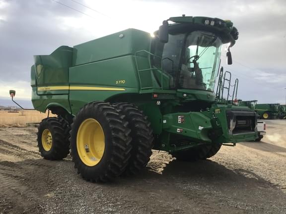Image of John Deere S770 equipment image 2