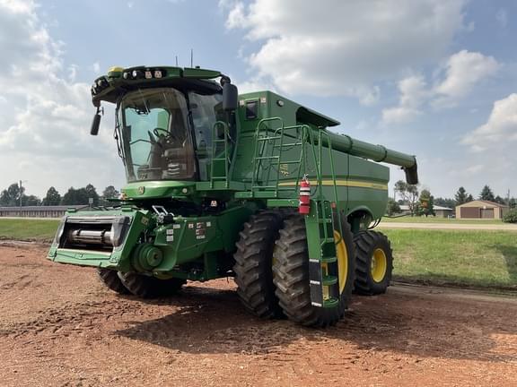 Image of John Deere S770 Primary image
