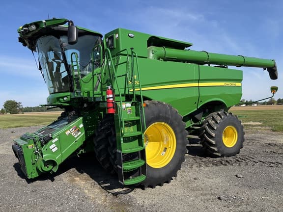Image of John Deere S770 Primary image