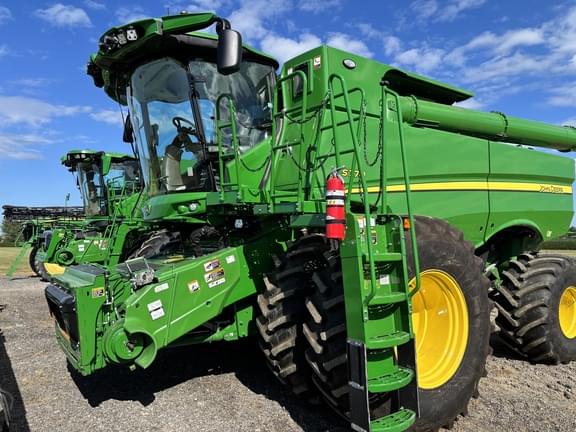 Image of John Deere S770 Primary image