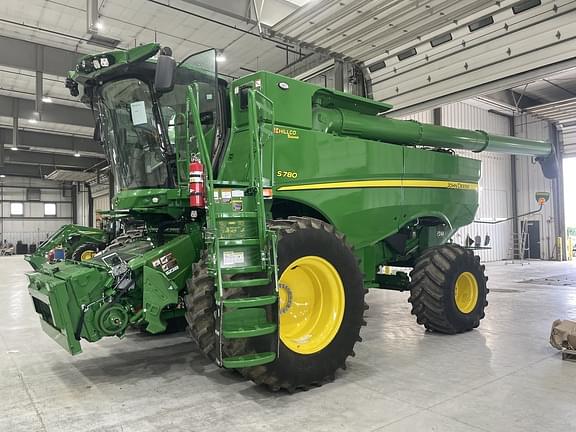 Image of John Deere S780 Primary image