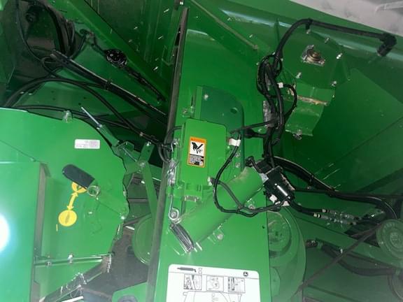 Image of John Deere S780 Primary image