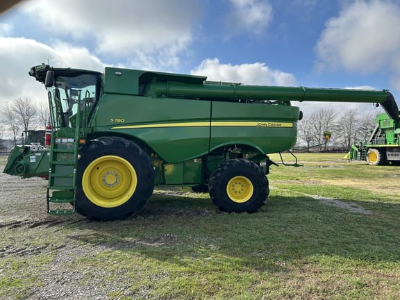 2024 John Deere S780 Equipment Image0
