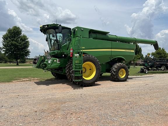 Image of John Deere S780 equipment image 4