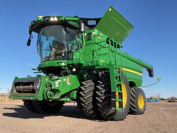 2024 John Deere S780 Equipment Image0