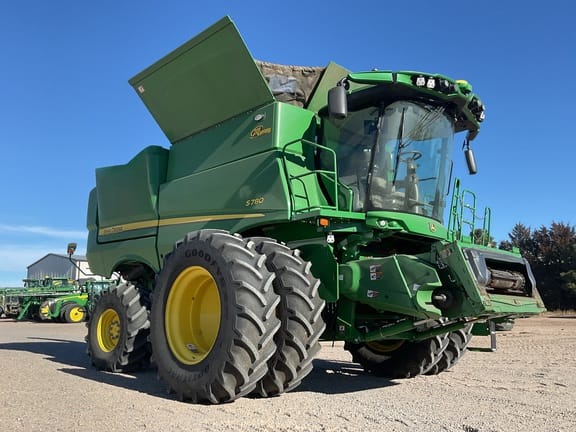 2024 John Deere S780 Equipment Image0