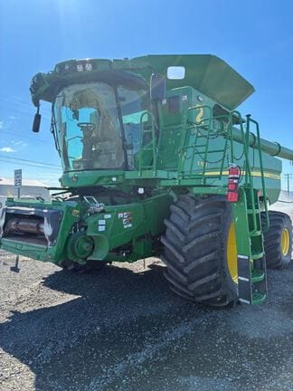 2024 John Deere S780 Equipment Image0