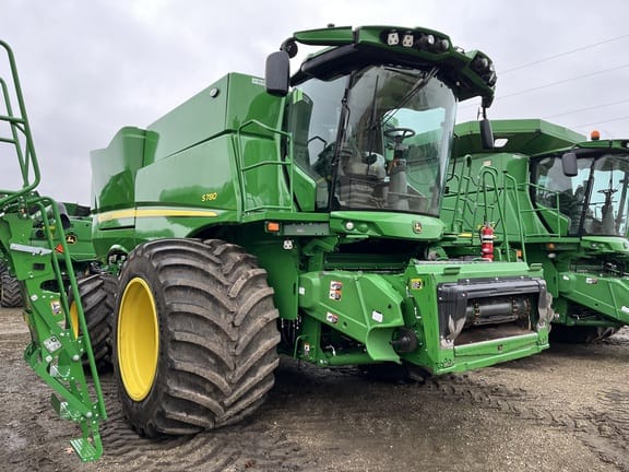 2024 John Deere S780 Equipment Image0