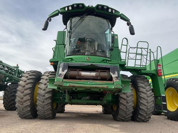 Image of John Deere S780 equipment image 1