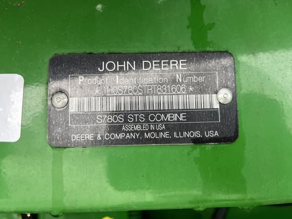 Image of John Deere S780 equipment image 1
