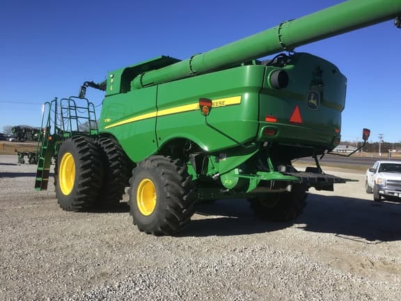 Image of John Deere S780 equipment image 3