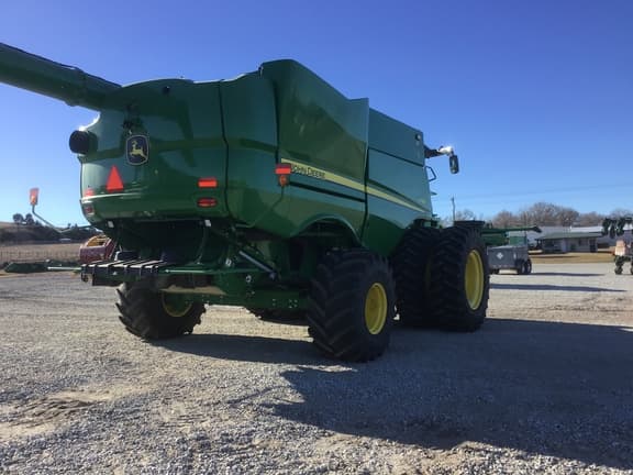 Image of John Deere S780 equipment image 4