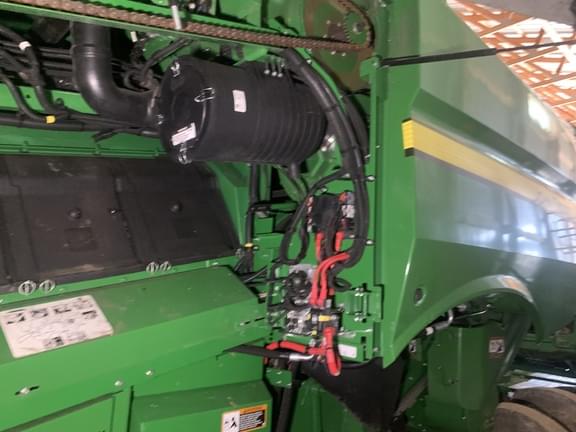 Image of John Deere S780 equipment image 2