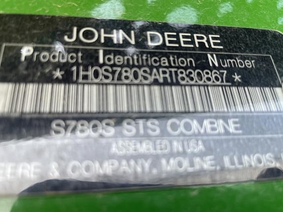 Image of John Deere S780 Image 1