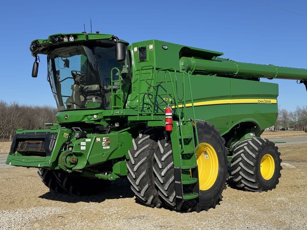 Image of John Deere S780 Primary image