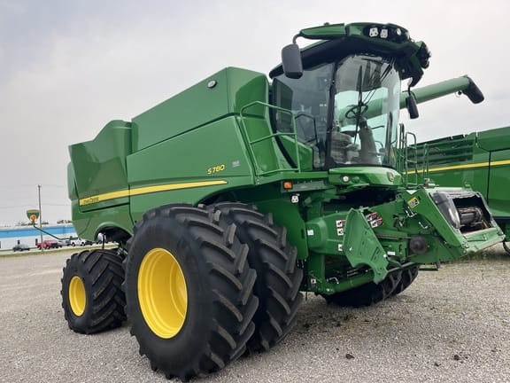 2024 John Deere S780 Equipment Image0