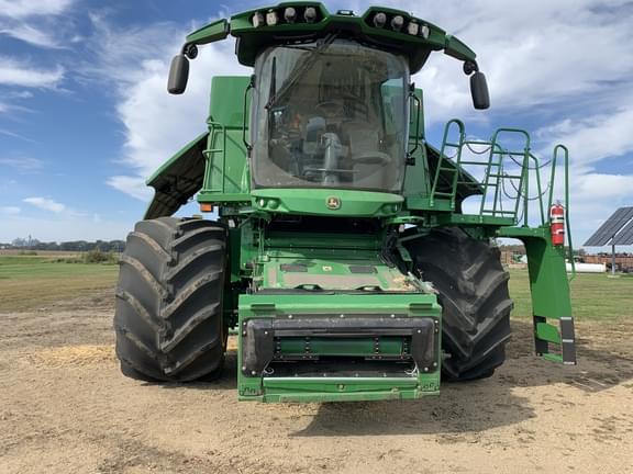 Image of John Deere S780 Primary image
