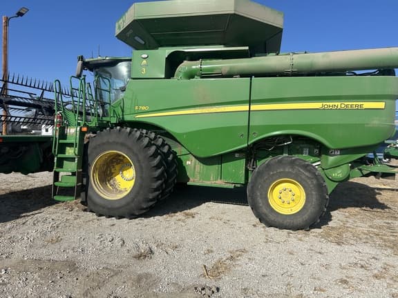 Image of John Deere S780 Primary image