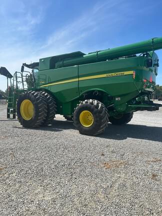 Image of John Deere S780 equipment image 3