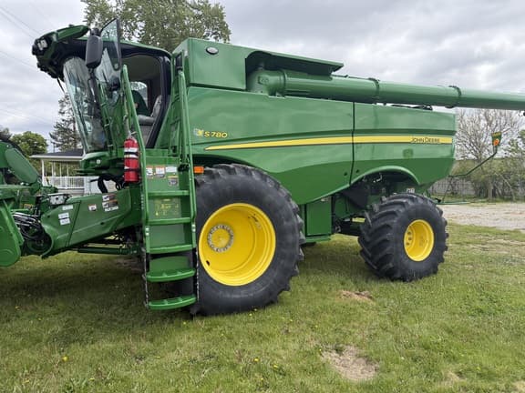 Image of John Deere S780 Primary image