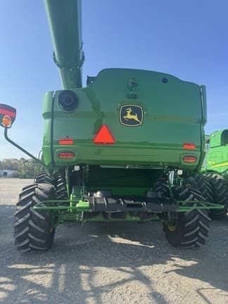Image of John Deere S780 equipment image 3